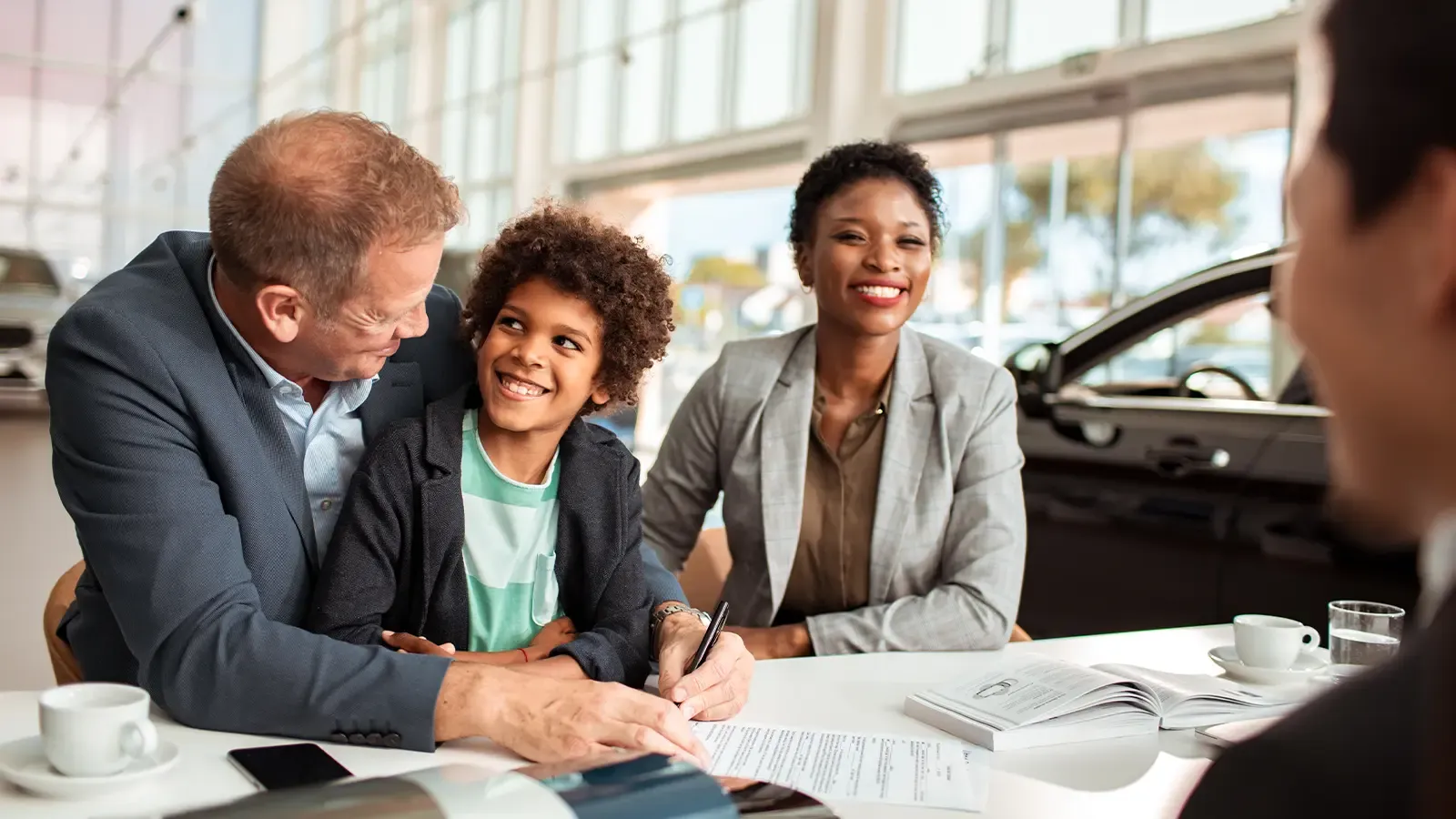 Family Applying For A Car